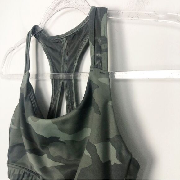 ATHLETA | Green Camo Print Contender Mesh Accent Sports Bra Women’s Size Small - Picture 4 of 10